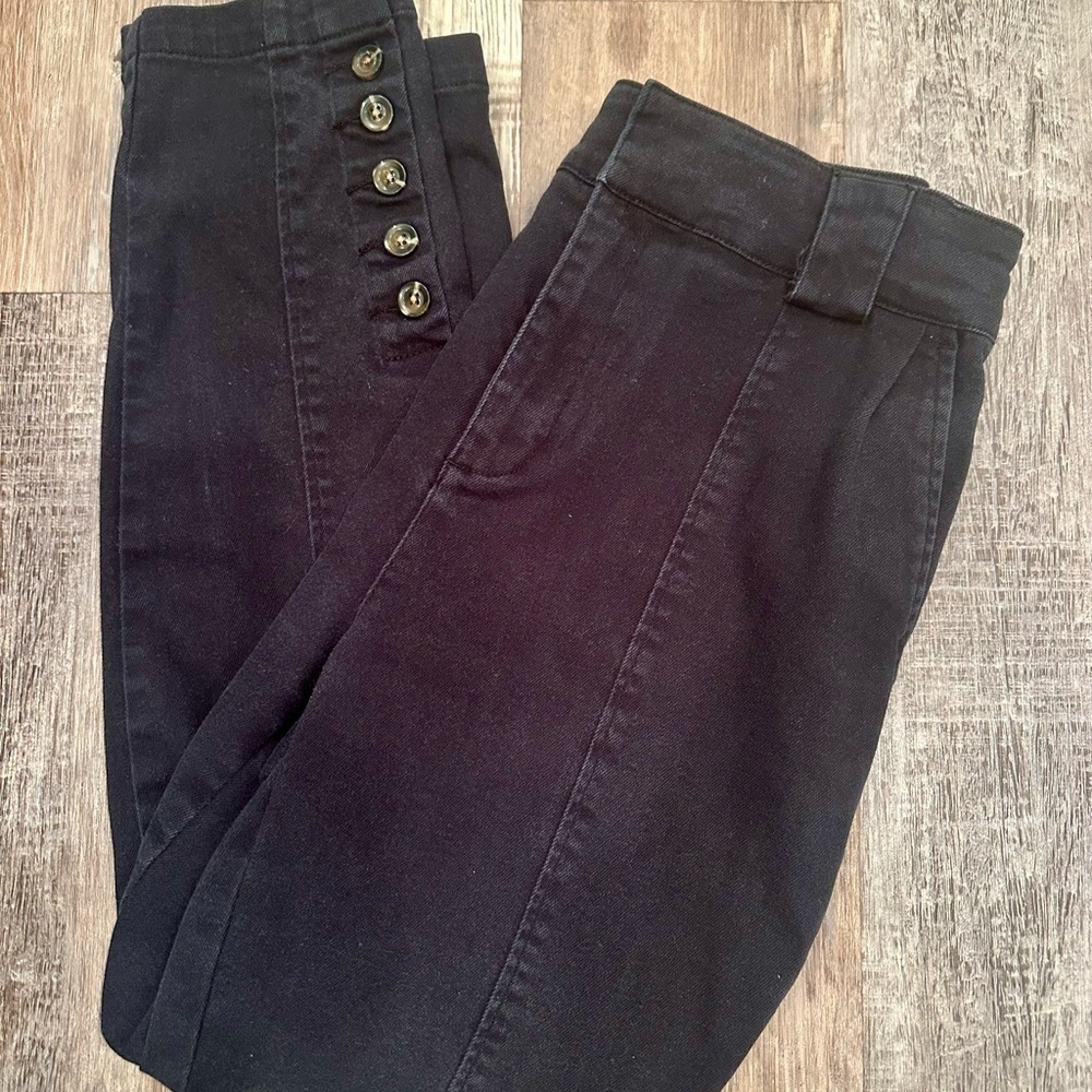 Who What Wear Black High Rise Jeans Classic Style Buttons on Leg Sz 2 Versatile - Picture 4 of 7